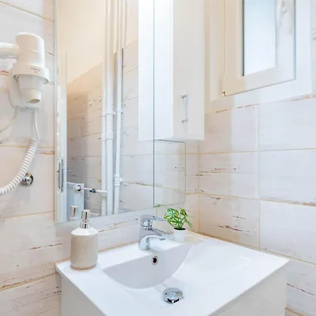 New Chic Apartman *