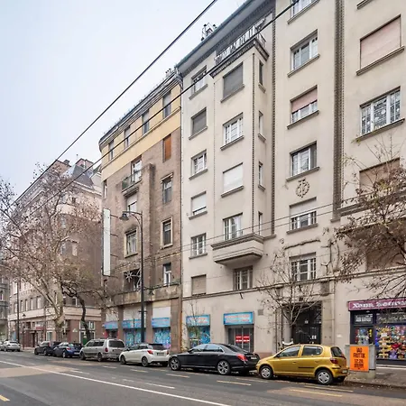 New Chic Apartman